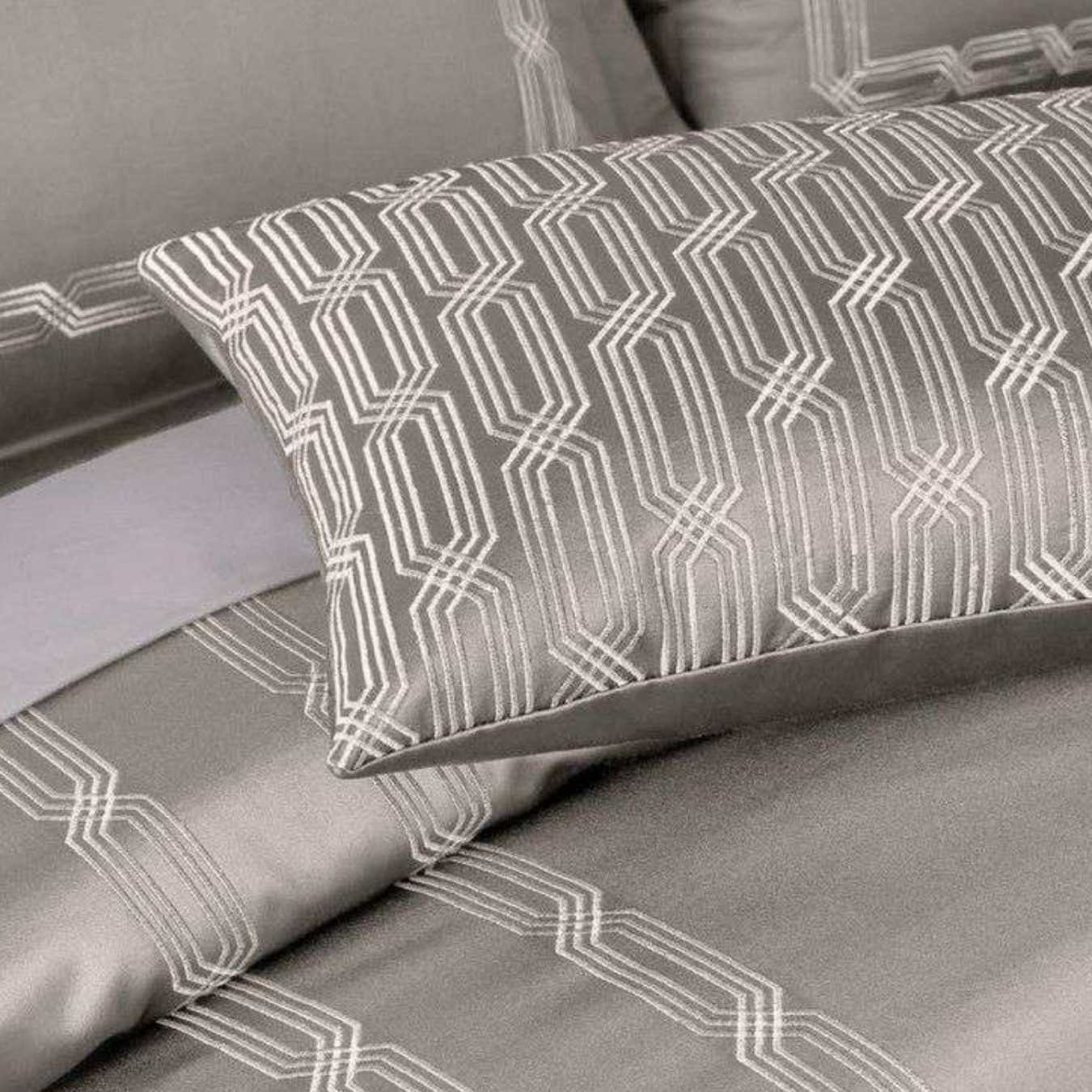 D'Decor Luxor Estella Taupe Luxury 6-Piece Bedding Gift Set | 800 TC Cotton Sateen Bedsheet & Embroidered Bed Cover | LX02 Taupe
