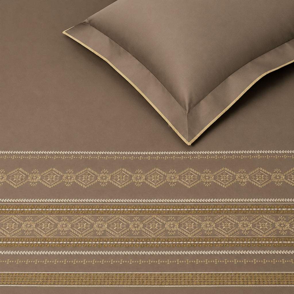 Sansaar by DDdecor Large Bedsheet Set with 2 Pillow Covers - Tessera - Southern Vine - Embroidered - 1 Pc