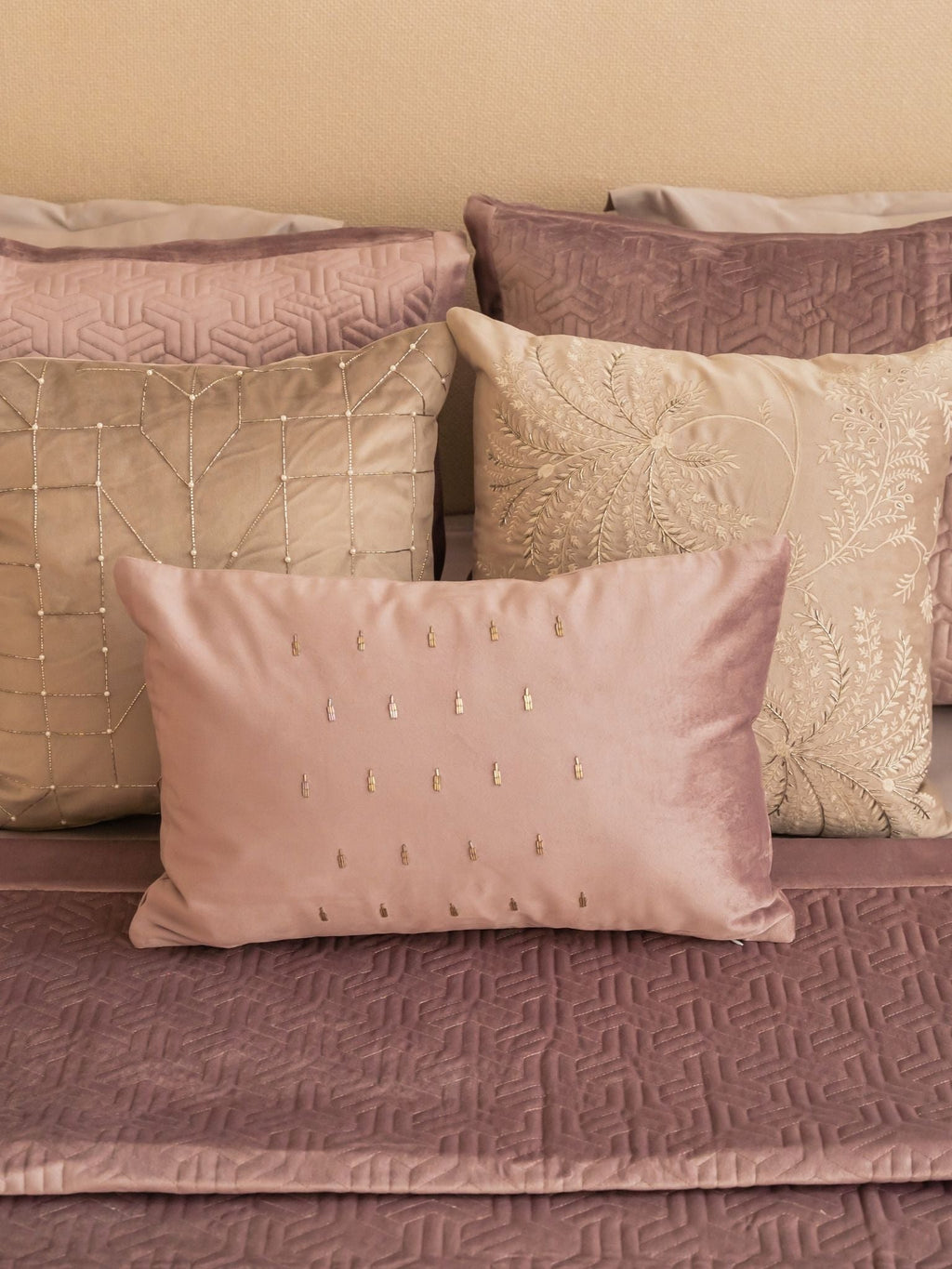 Sadyaska Zayne Lilac Velvet Trousseau Set 10 Pcs Product