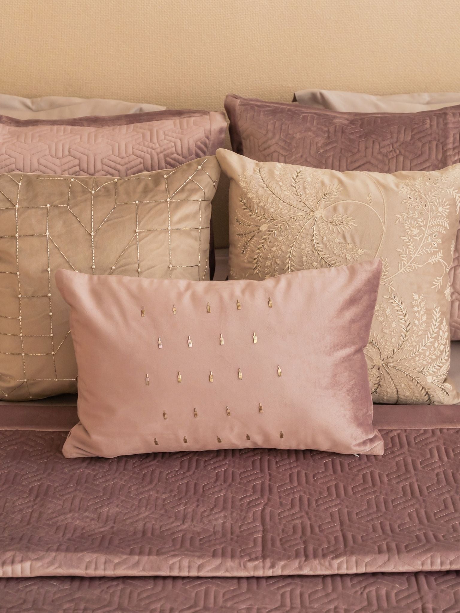 Sadyaska Zayne Lilac Velvet Trousseau Set 10 Pcs Product