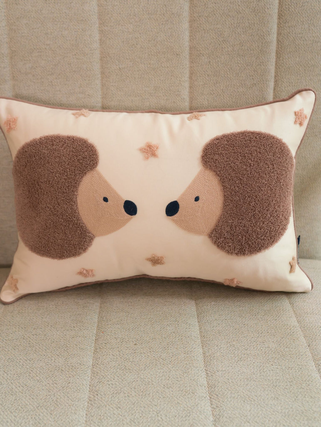 Sadyaska Wiggy & Waggy Cotton Embroidered Oats Beige Kids Design 12" X 18" 1 Pcs Cushion Cover