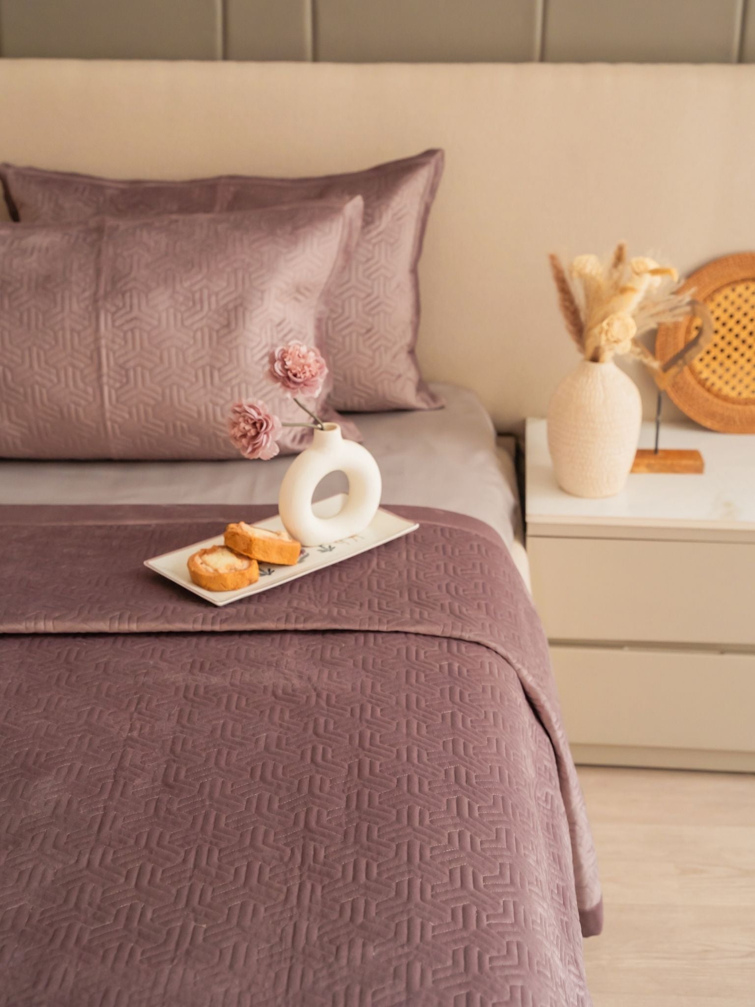 Sadyaska Zayne Lilac Velvet Set 1 Pcs Bedspread