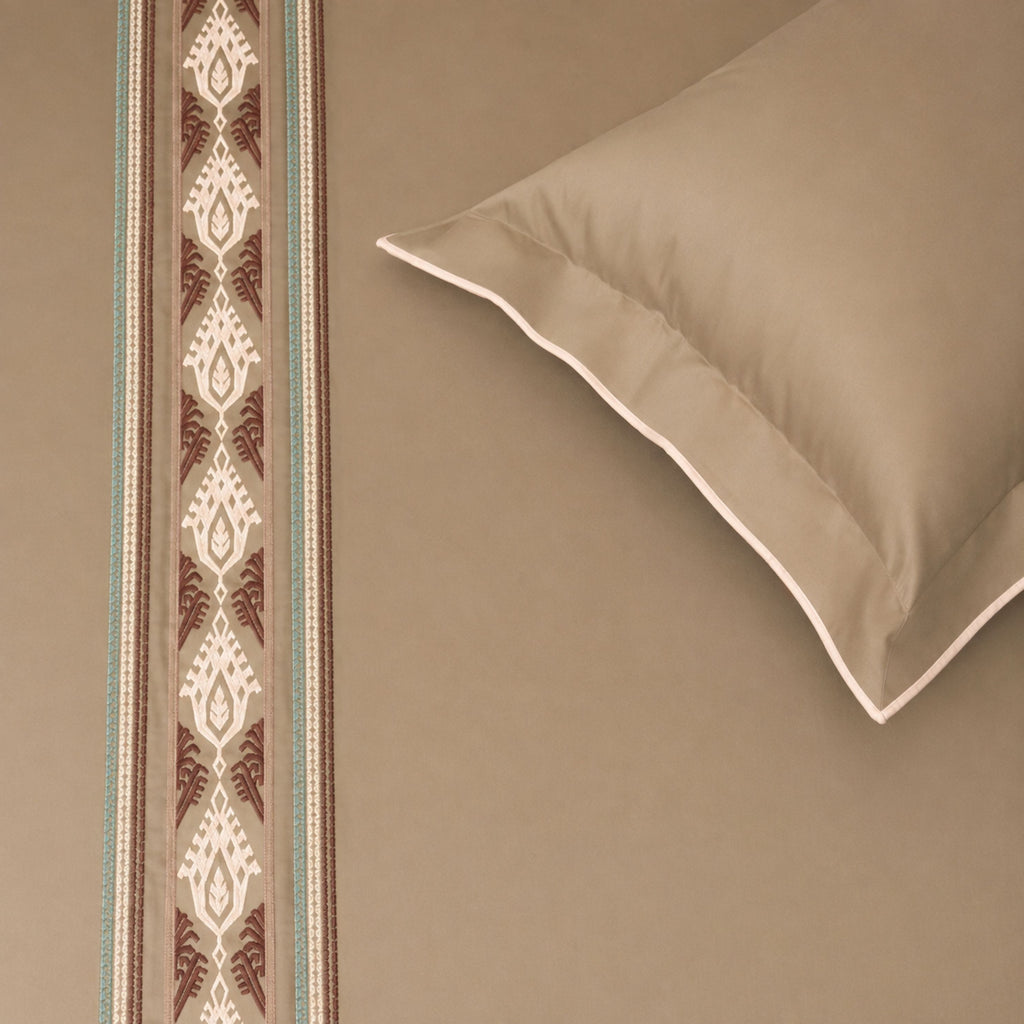 Sansaar by DDdecor Large Bedsheet Set with 2 Pillow Covers - Delia - Coffee - Embroidered - 1 Pc