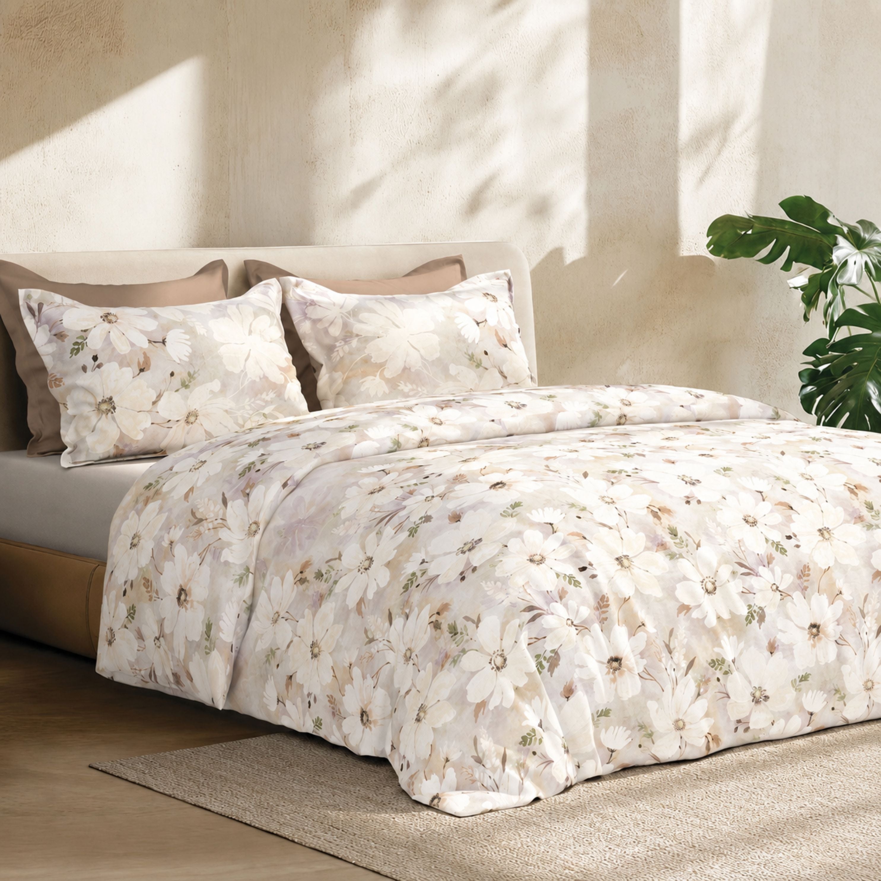 Sansaar by DDdecor Bedsheet with 2 Pillow Covers - Venice - Cosmea - Peach Nectar - Floral Pattern - 1 Pc