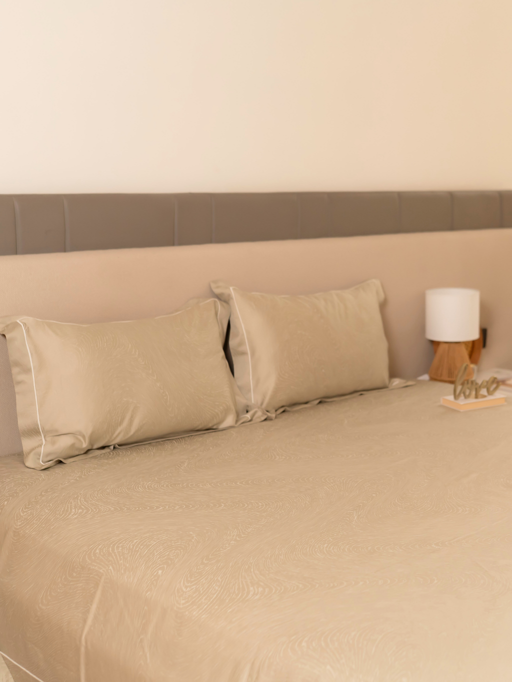 Sadyaska Golden Sand Premium Tencel Jacquard Set with Lace 1 Pcs Bedsheet