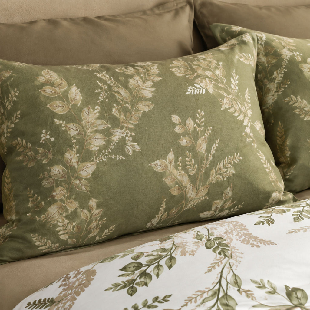 Sansaar by DDdecor Bedsheet with 2 Pillow Covers - Venice - Linden - Flaxen - Botanical Leaf Print Pattern - 1 Pc