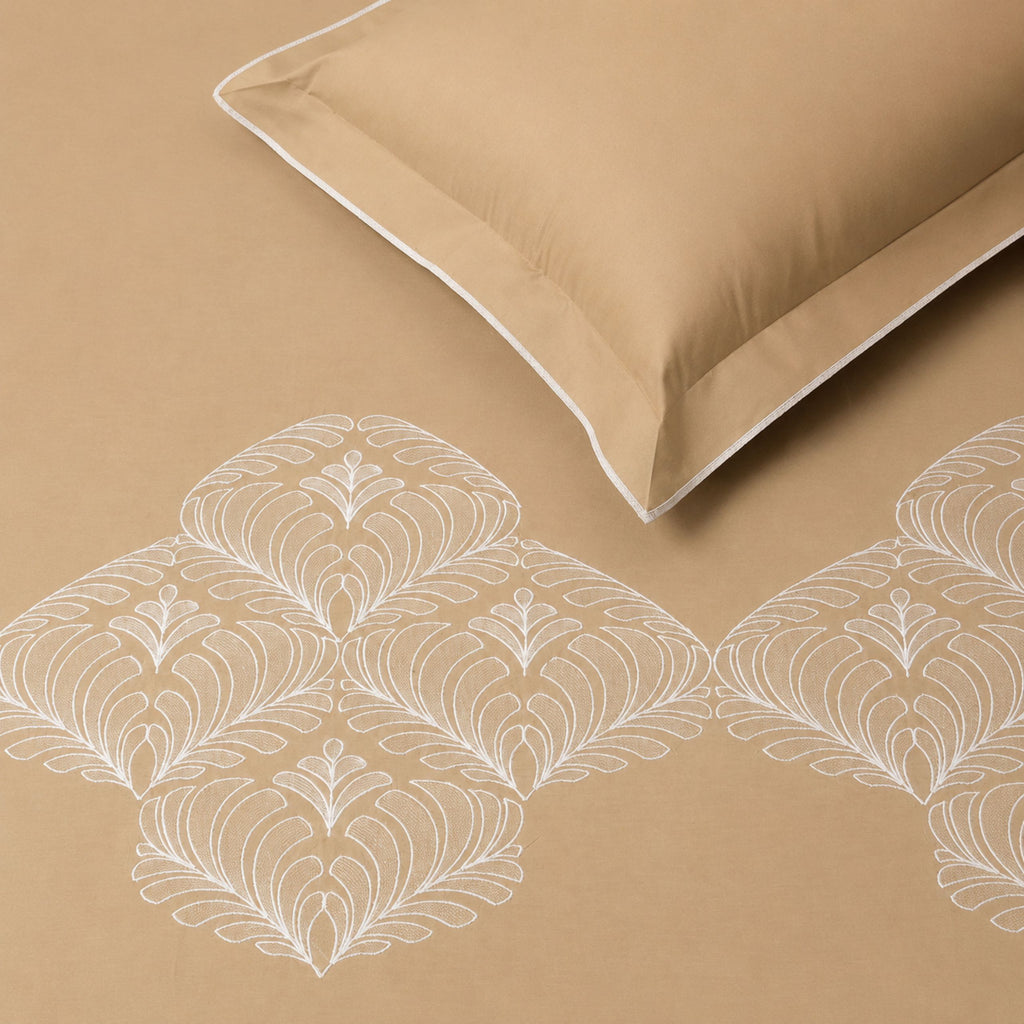 Sansaar by DDdecor Large Bedsheet Set with 2 Pillow Covers - Quillon - Cinnamon Swirl - Embroidered - 1 Pc