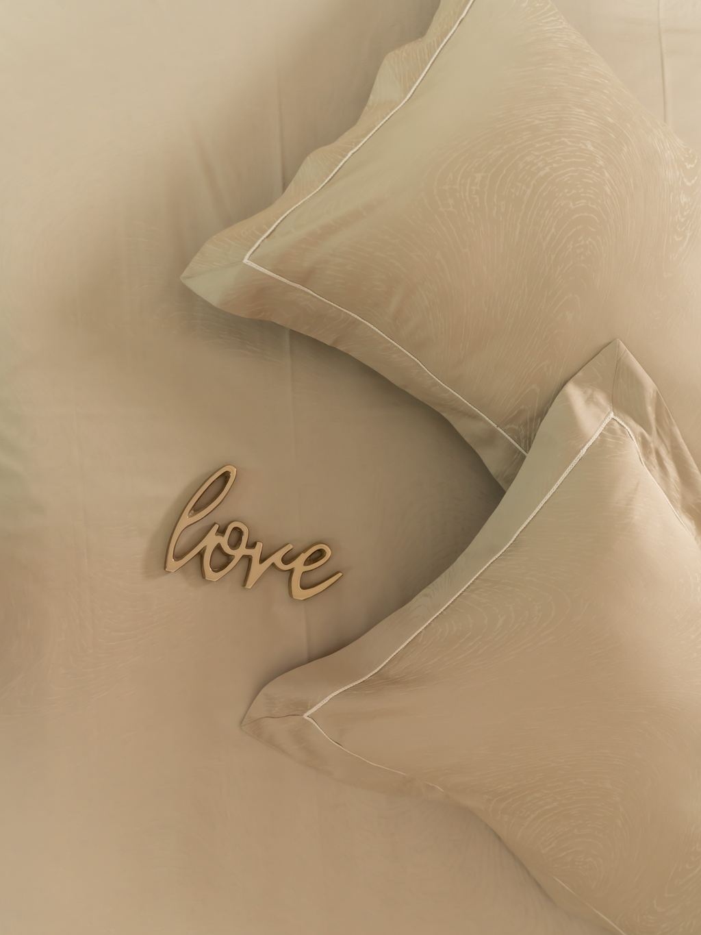 Sadyaska Golden Sand Premium Tencel Jacquard Set with Lace 1 Pcs Bedsheet