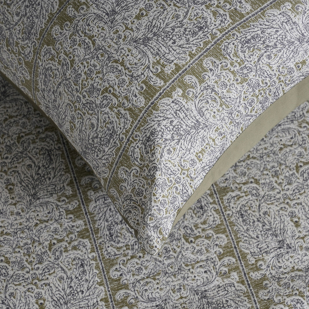 Classical Impression Folkloric 100% Cotton Bedsheet with Pillow Case Green