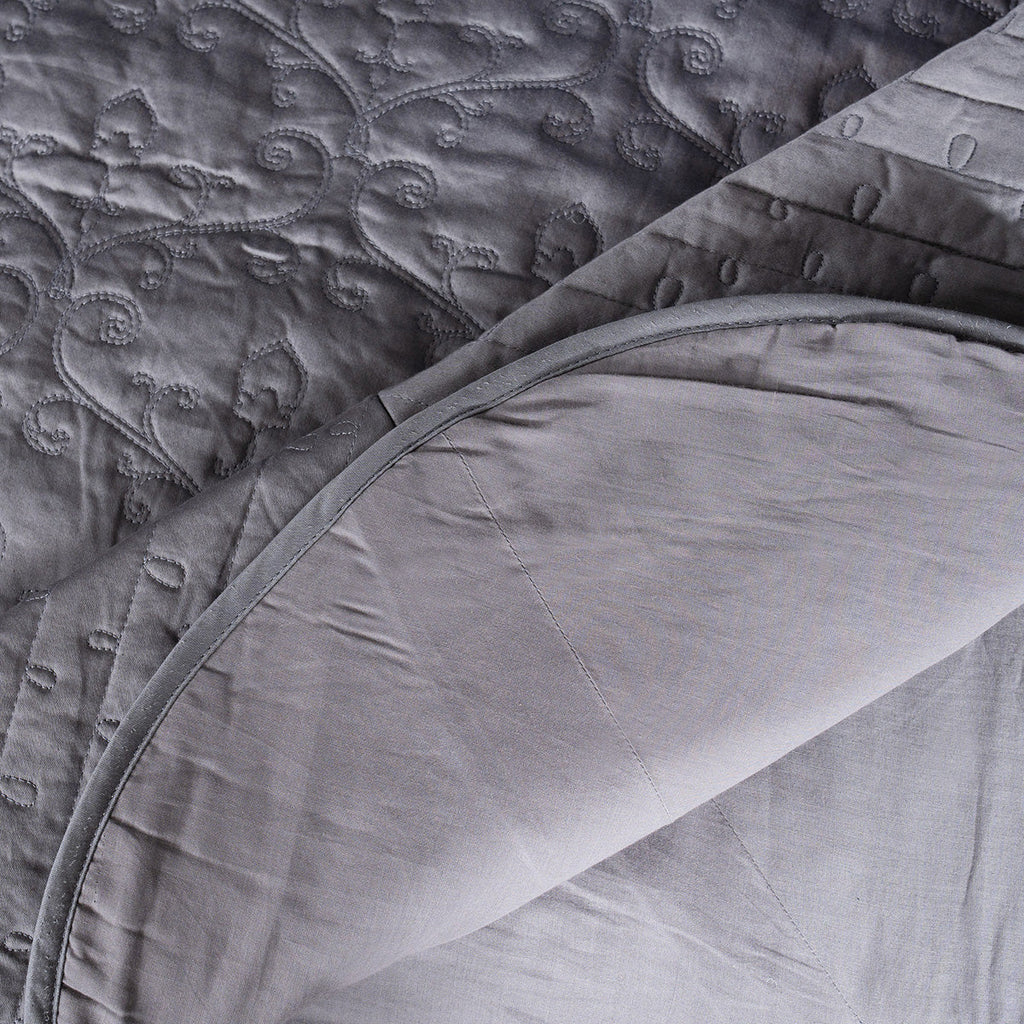 Classical Impression Swirling Quilt/Quilted Bed Cover Grey