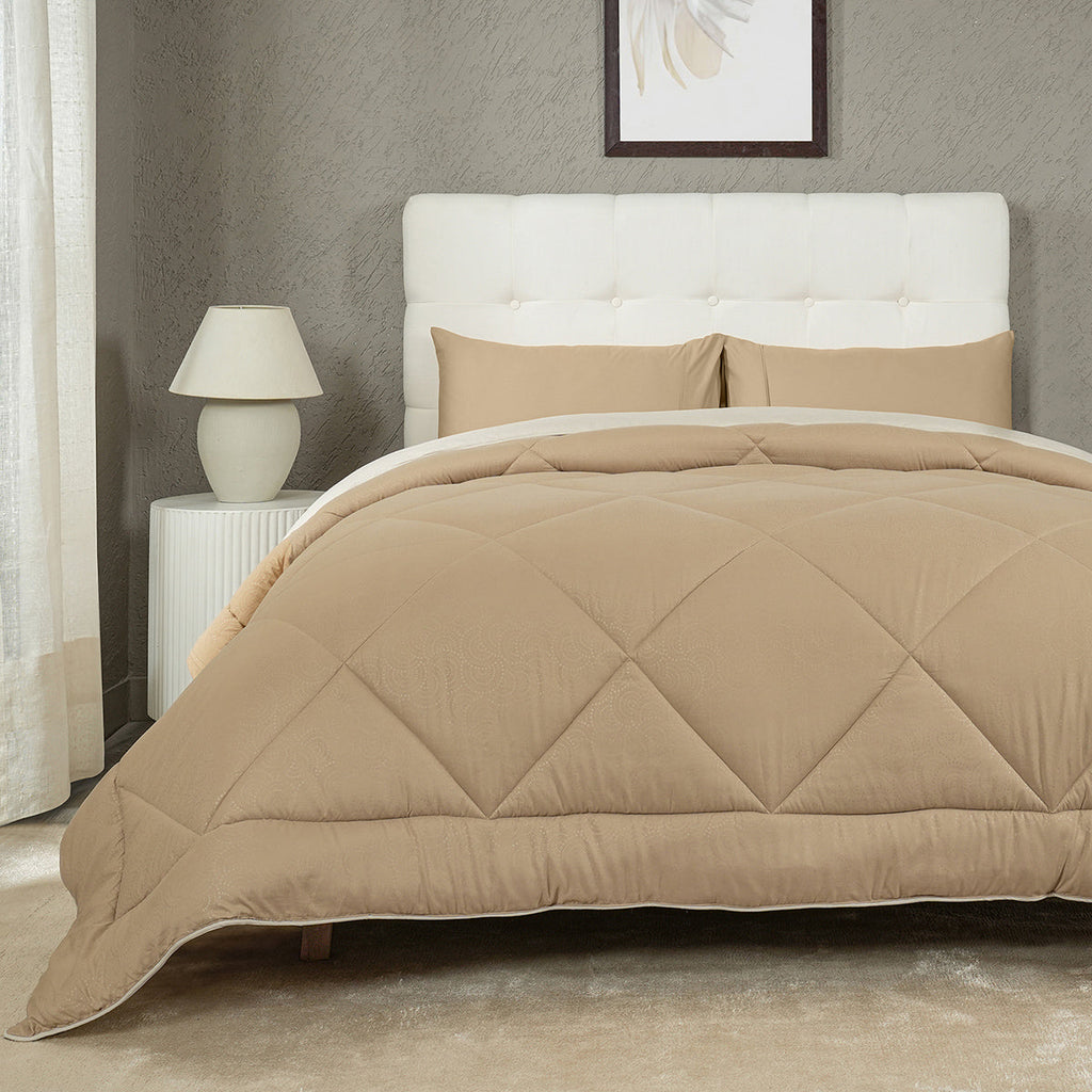 Gravel 250 GSM reversible textured Beige/Neutral Quilt