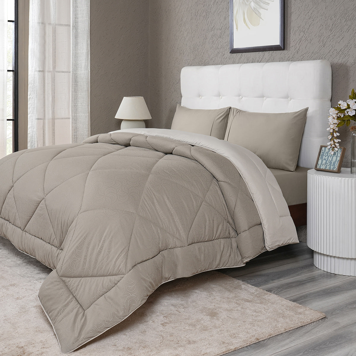 Gravel 250 GSM reversible textured Green Quilt