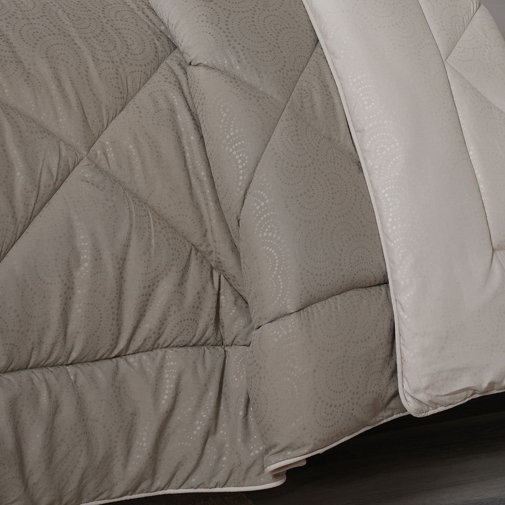 Gravel 250 GSM reversible textured Green Quilt