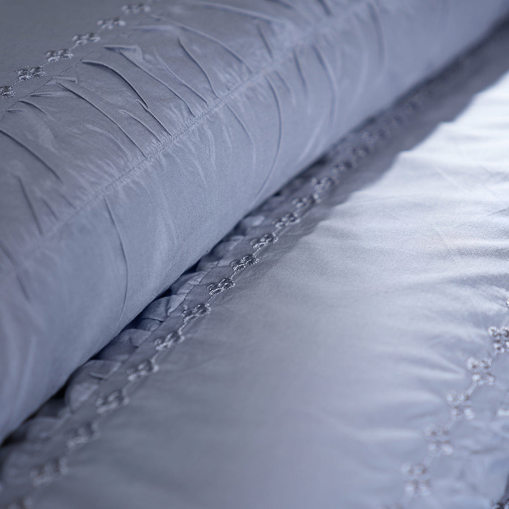 Rurban Elegance Ruching Rhapsody 11 pcs Quilt/Quilted Bed Cover Set Grey