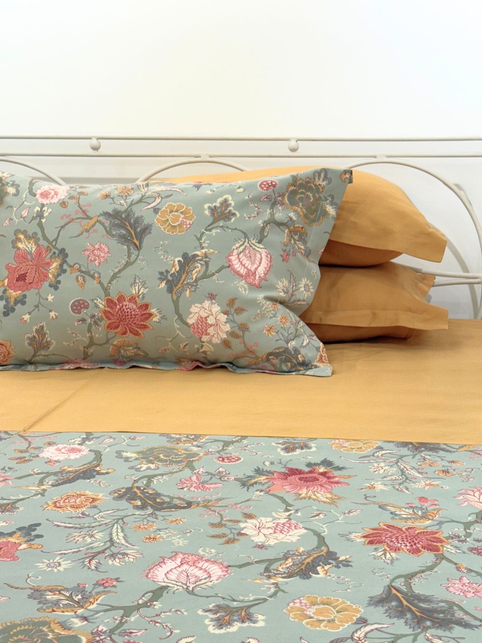 Sadyaska Coco Sage Green and Honey Mustard Cotton (Print and Solid) 5 Pcs Bedsheet