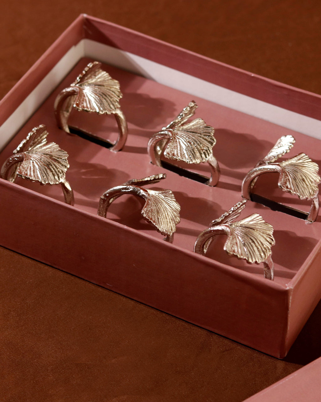 Sadyaska Elm Napkin Rings Set of Six 1 Pcs Product