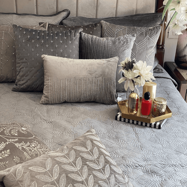 Sadyaska Staron Dark Grey Velvet 1 Pcs Bedspread
