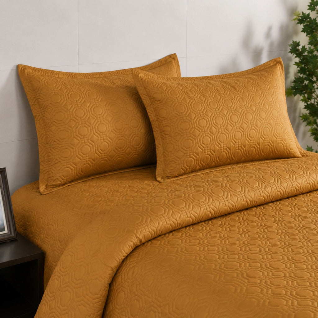 Anna Simona Hexagon Bedspread Set – 400 TC Cotton Satin MUSTARD | Premium Soft & Elegant Bedding