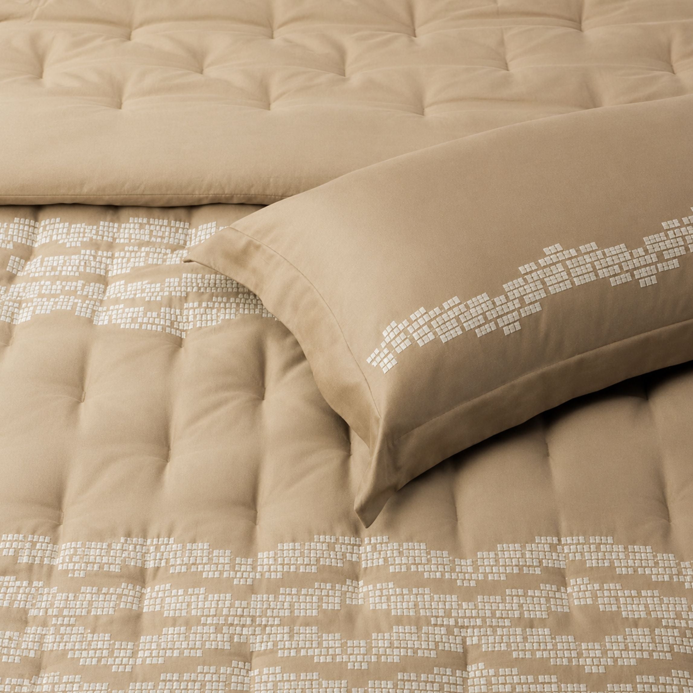 Sansaar by D’Decor Striata Embroidered Bed In A Bag 1 Pc