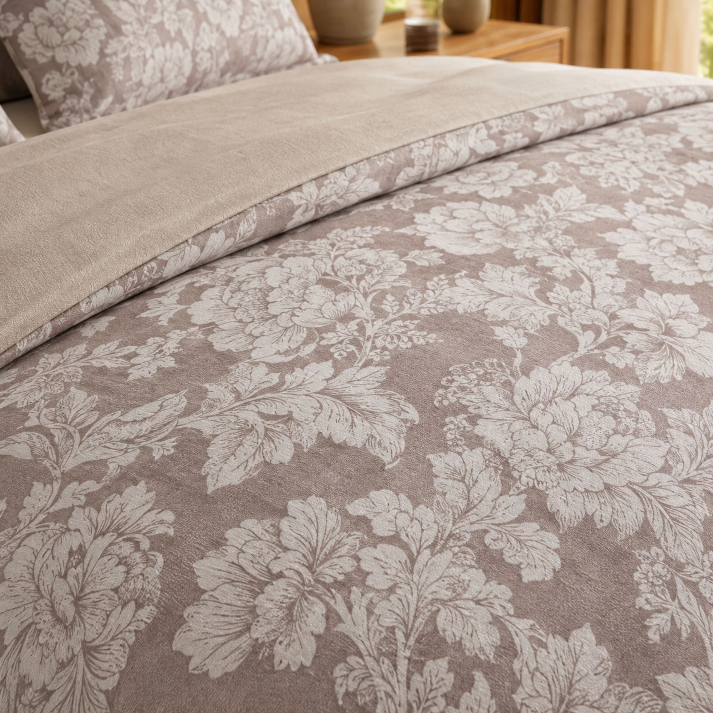 Sansaar by D’Decor Hartfield Jacquard Comforter Set 1 Pc