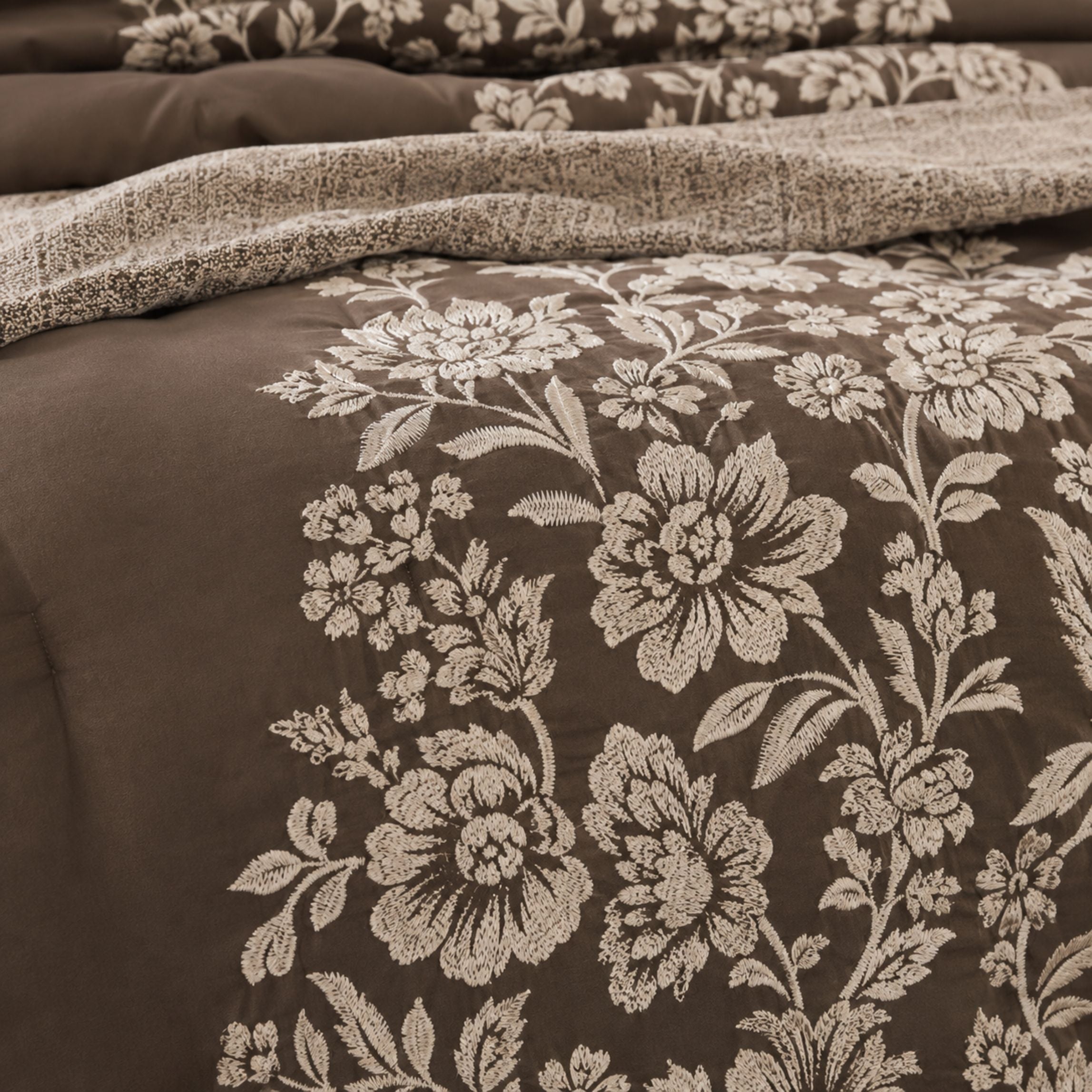 Sansaar by D’Decor Buttercup Floral Embroidered Bed In A Bag 1 Pc