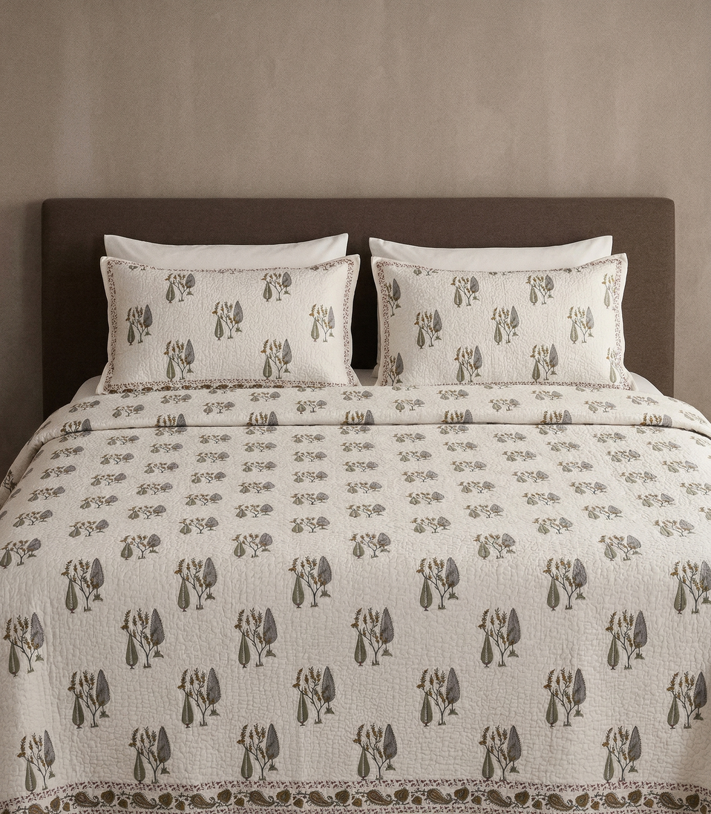 Jaipuri Cotton Quilted Bedcover Set with Pillow Covers | Off White Floral Block Print | King Size