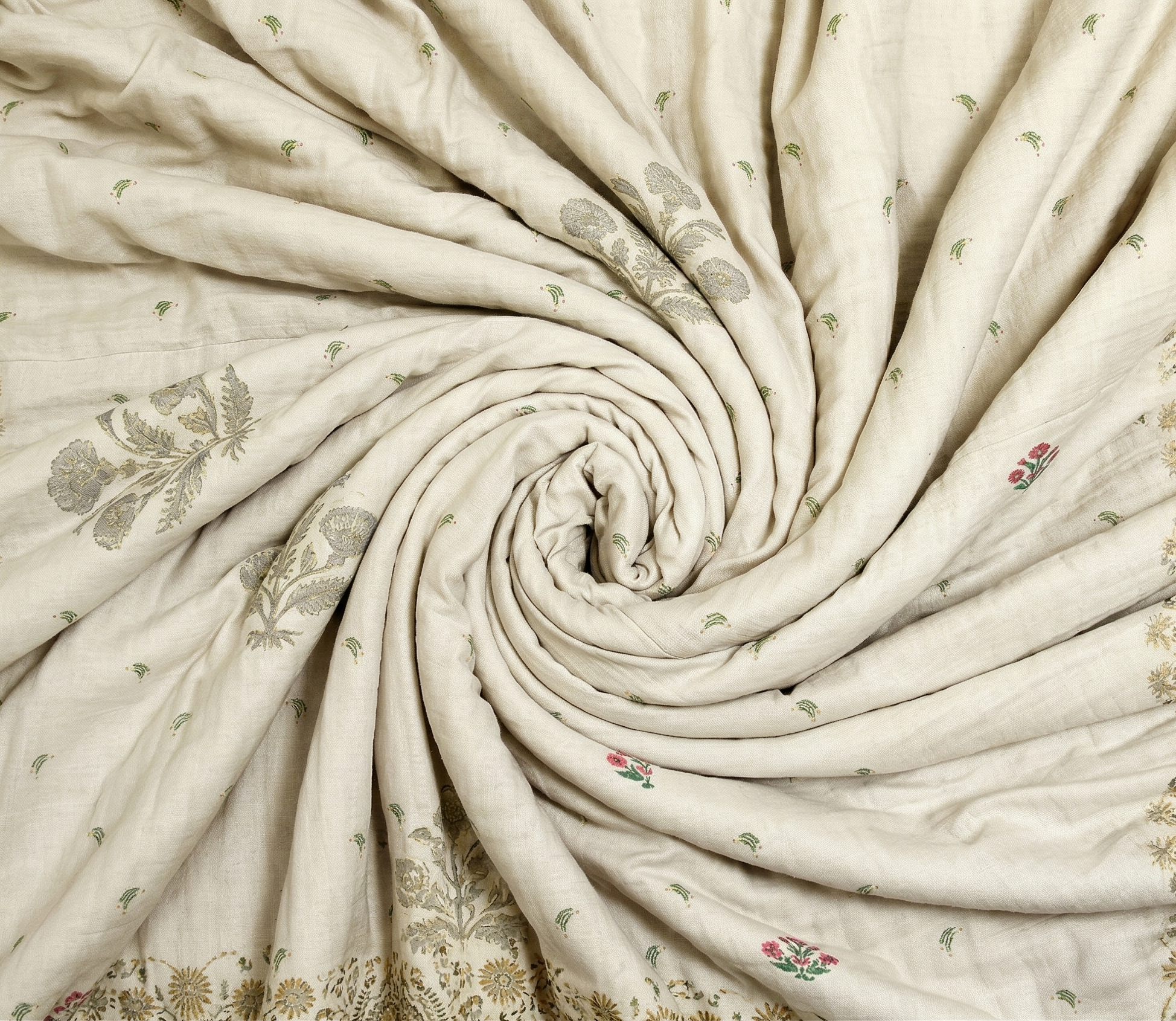 Spaces Shubha Papier Mâché Star White Traditional 3-dimensional Art 300TC Cotton Super King Bed Sheet Set | 1085771 Star White