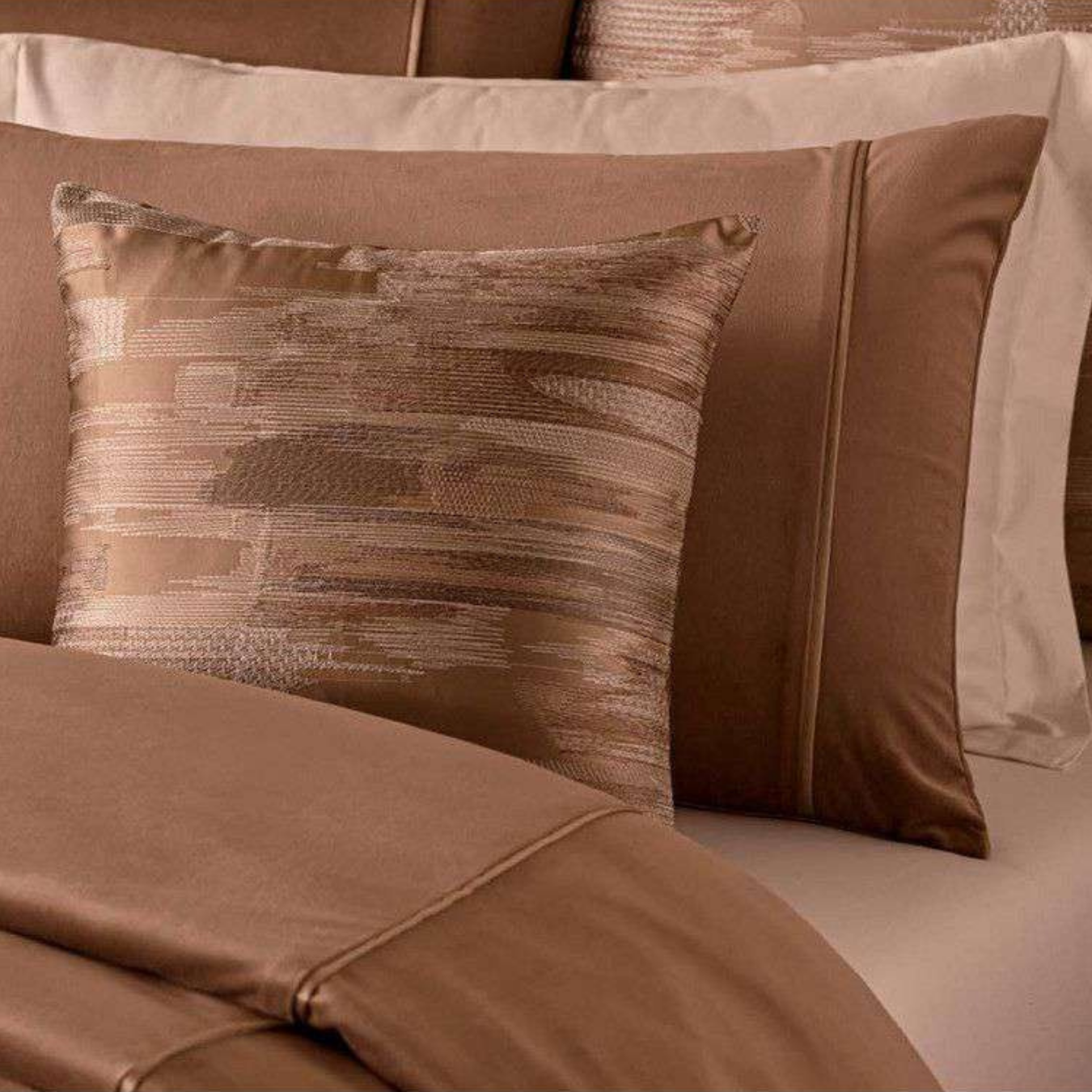 D'Decor Nazraana Ivy Tapioca Luxury 5-Piece Double Bedding Gift Set | Rich Velvet with Embroidered Abstract Art | NZ09 Tapioca