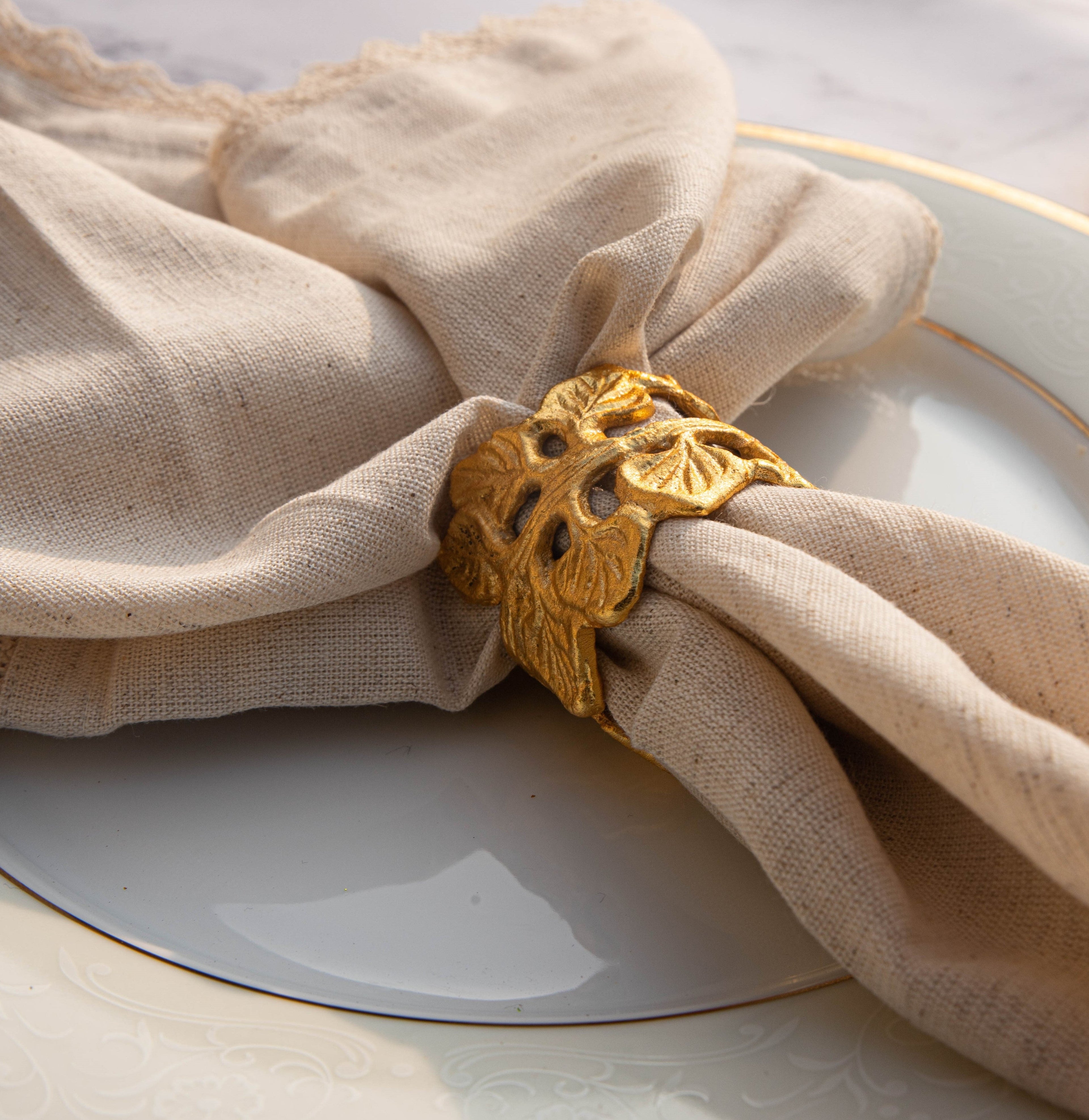 Sadyaska Auric Napkin Rings Set of Six 1 Pcs Product