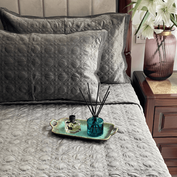 Sadyaska Stellar Dark Grey Velvet 1 Pcs Bedspread