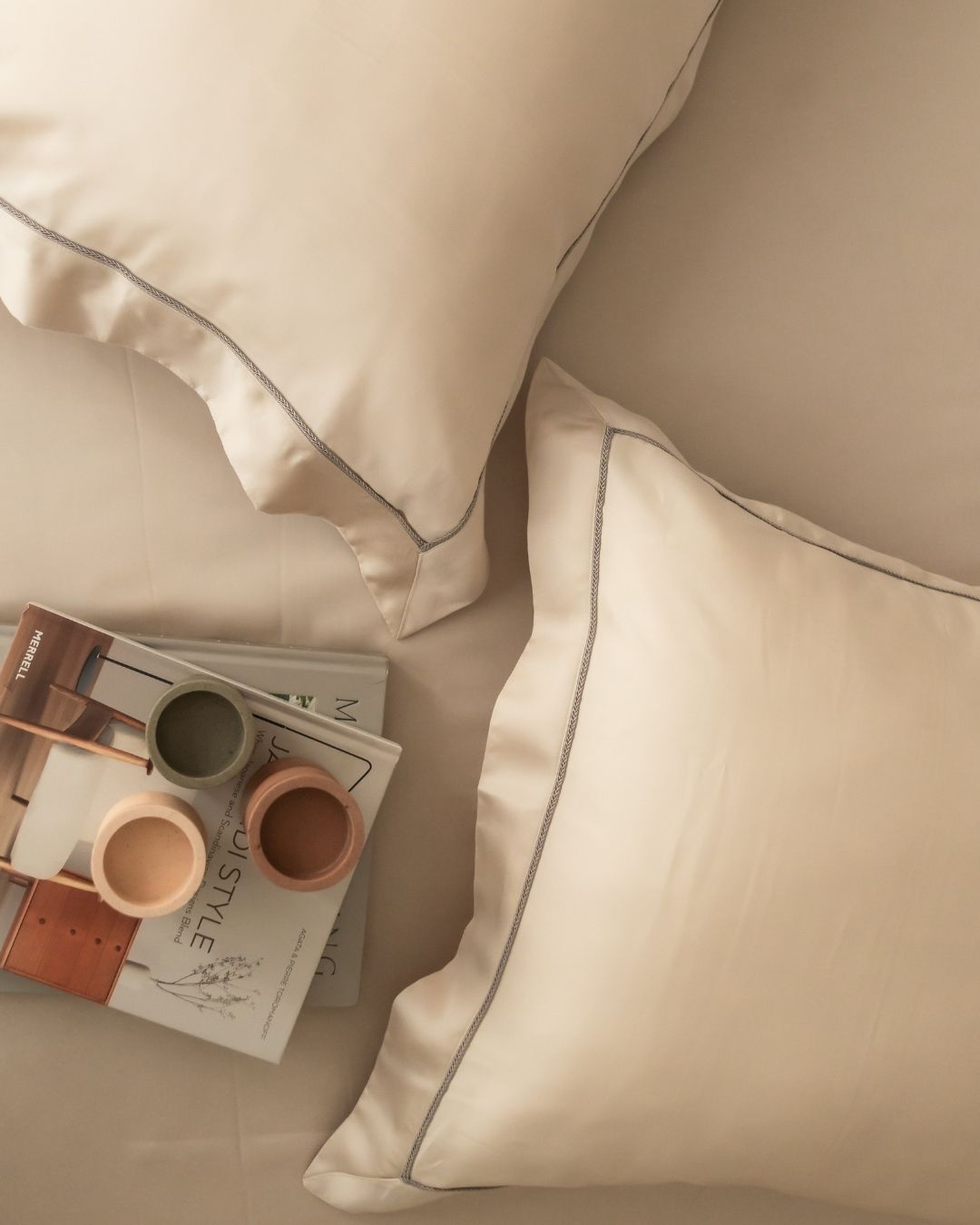 Sadyaska Chalk Beige Tencel Set with Lace 1 Pcs Bedsheet