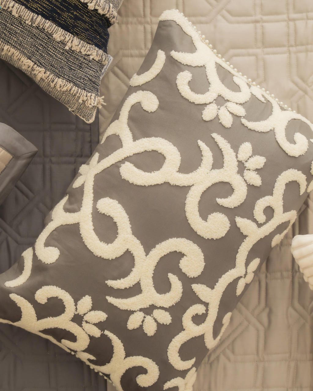 Sadyaska Arban Beige And Dark Grey Cotton Rich Trousseau Set 10 Pcs Product