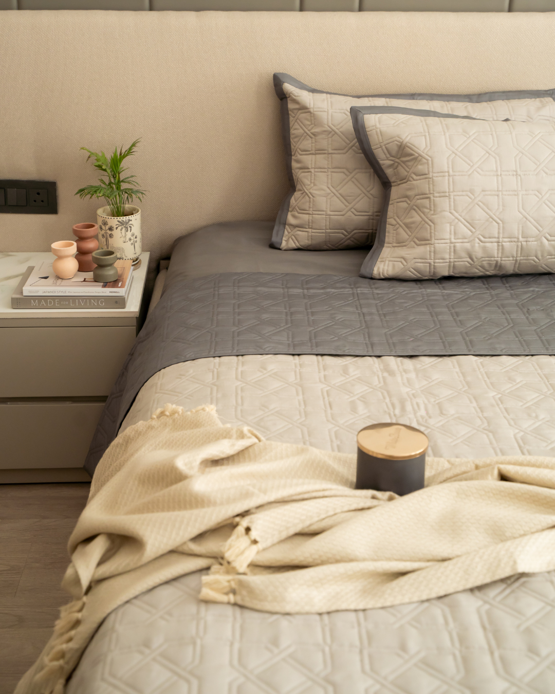 Sadyaska Quilted Beige and Dark Grey Arban Reversible 1 Pcs Bedspread