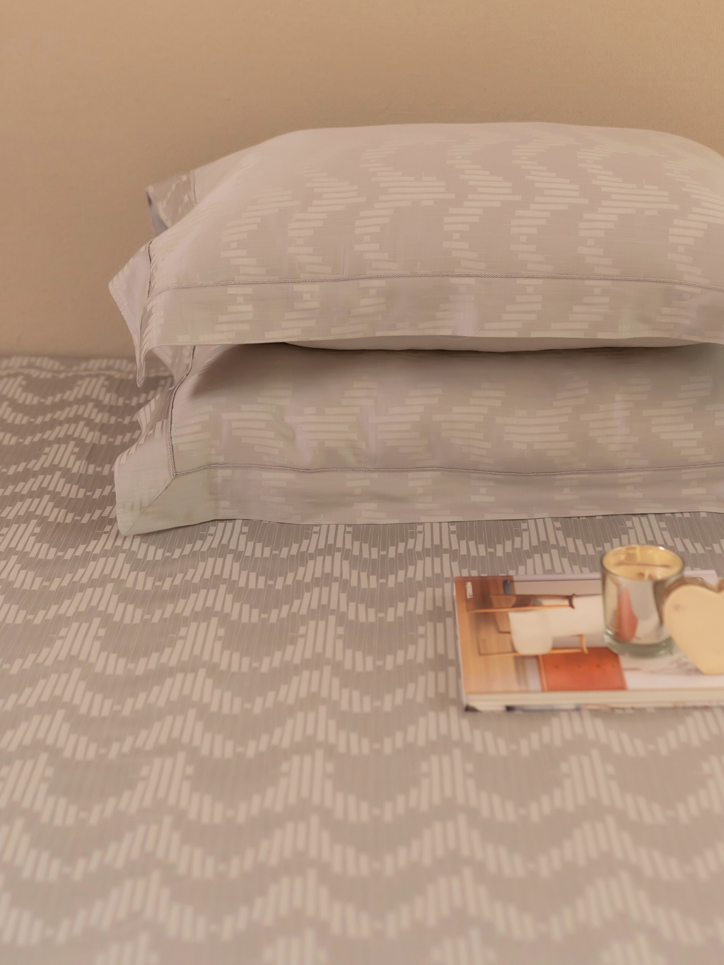 Sadyaska Twilight Silver Premium Tencel Jacquard Set with Lace 1 Pcs Bedsheet