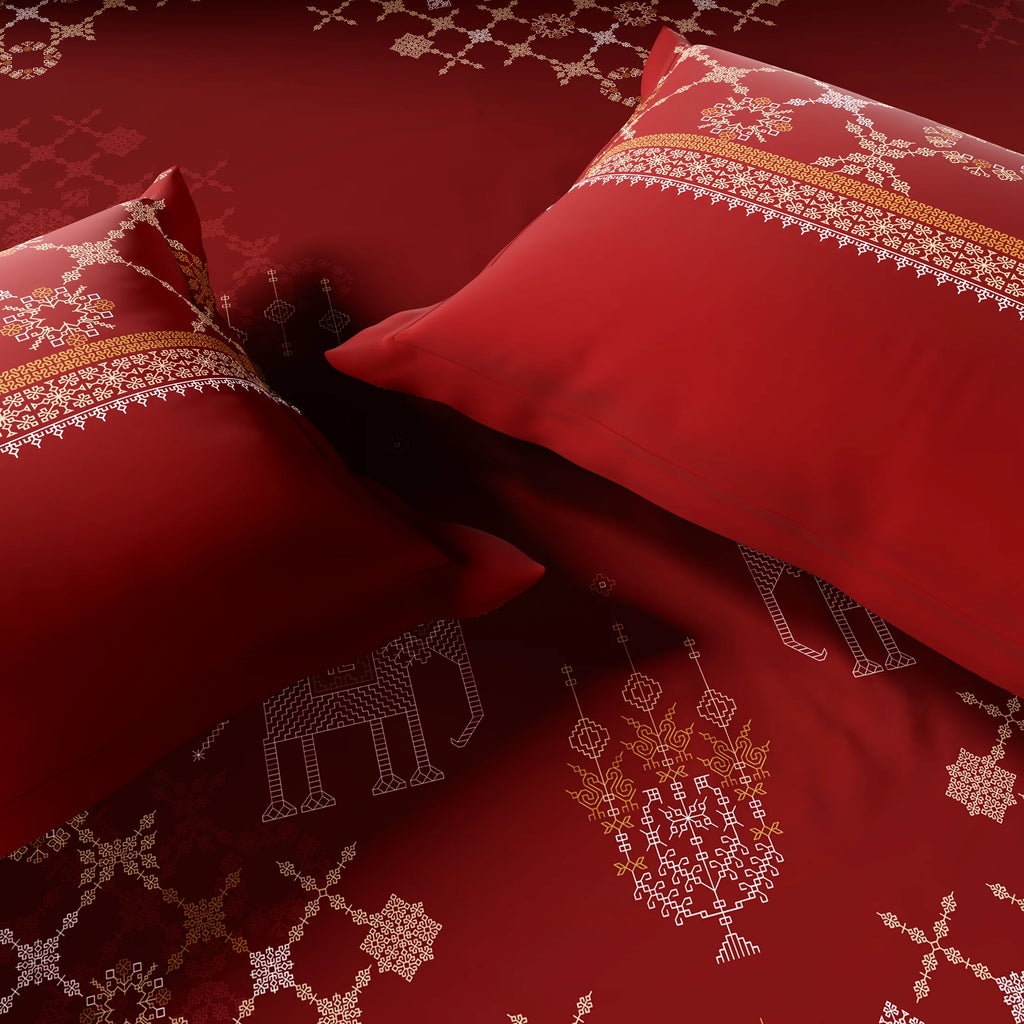 Spaces Shubha Kasuti Rhythmic Red Traditional Embroidery Art 300TC Cotton Super King Bed Sheet Set | 10857710 Rhythmic Red