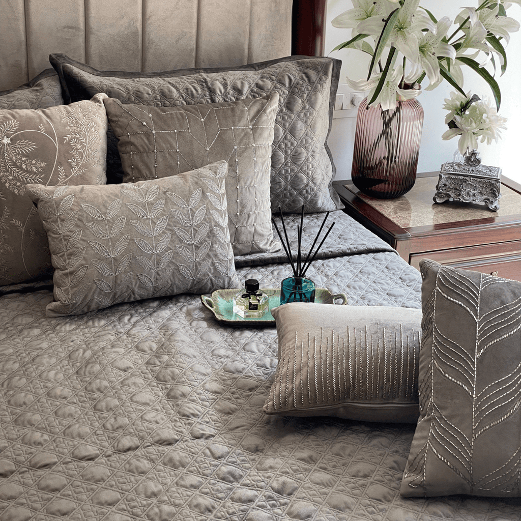 Sadyaska Stellar Dark Grey Velvet 1 Pcs Bedspread