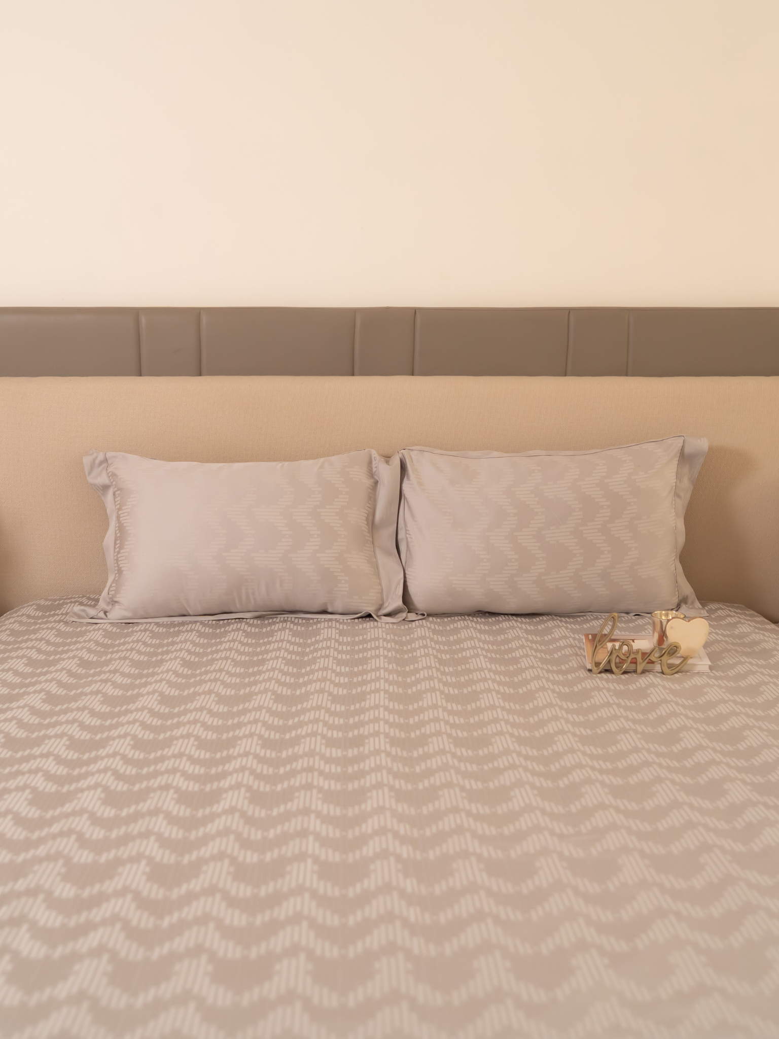 Sadyaska Twilight Silver Premium Tencel Jacquard Set with Lace 1 Pcs Bedsheet