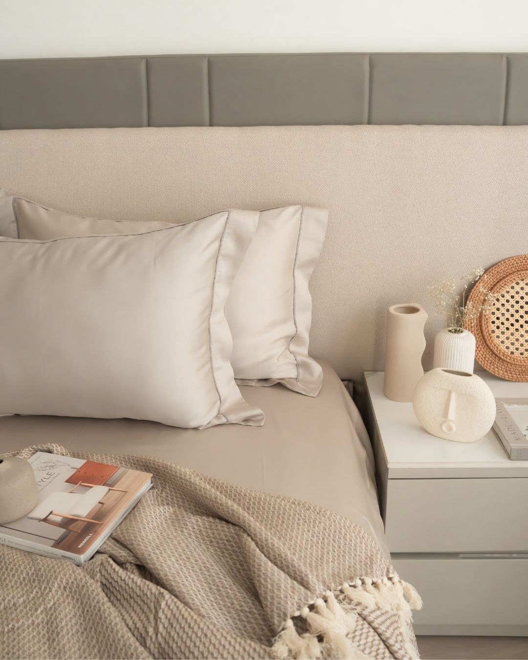 Sadyaska Eggshell Grey Tencel Set with Lace 1 Pcs Bedsheet