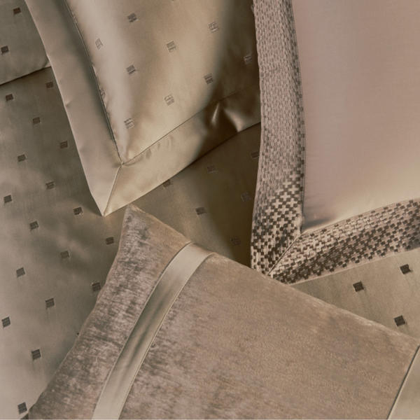D.Decor Luxor Sanders Grey Super Premium 6-Piece Bedding Gift Set | 800 TC Cotton Sateen & Monotone Embroidered Quilted Bed Cover | LX01 Grey