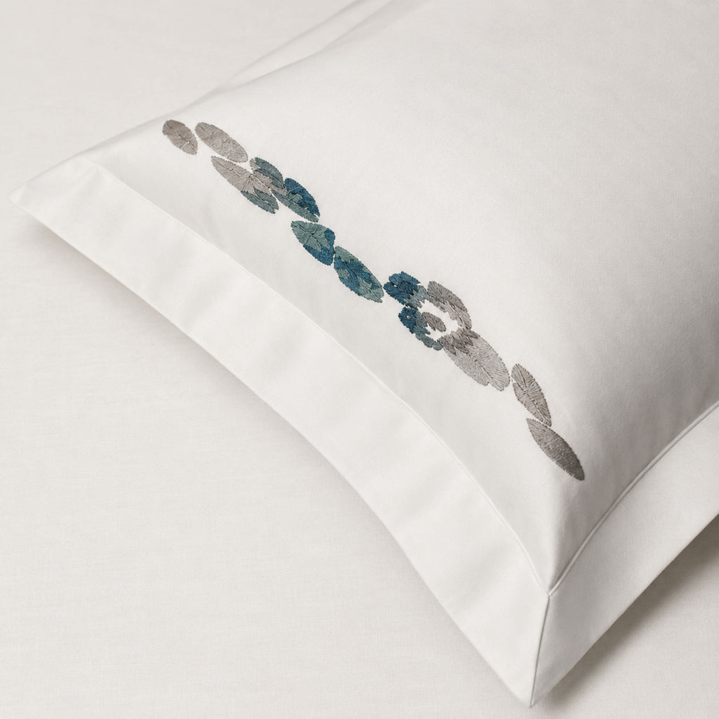 Sansaar by DDdecor Bedsheet with 2 Pillow Covers - Snicket Chalk - Printed Design - 1 Pc