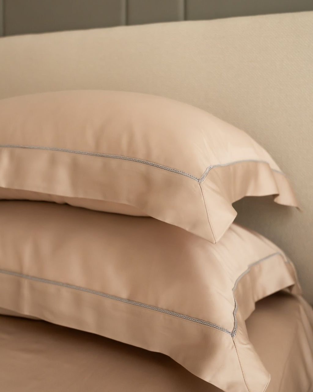 Sadyaska French Rose Tencel Set with Lace 1 Pcs Bedsheet