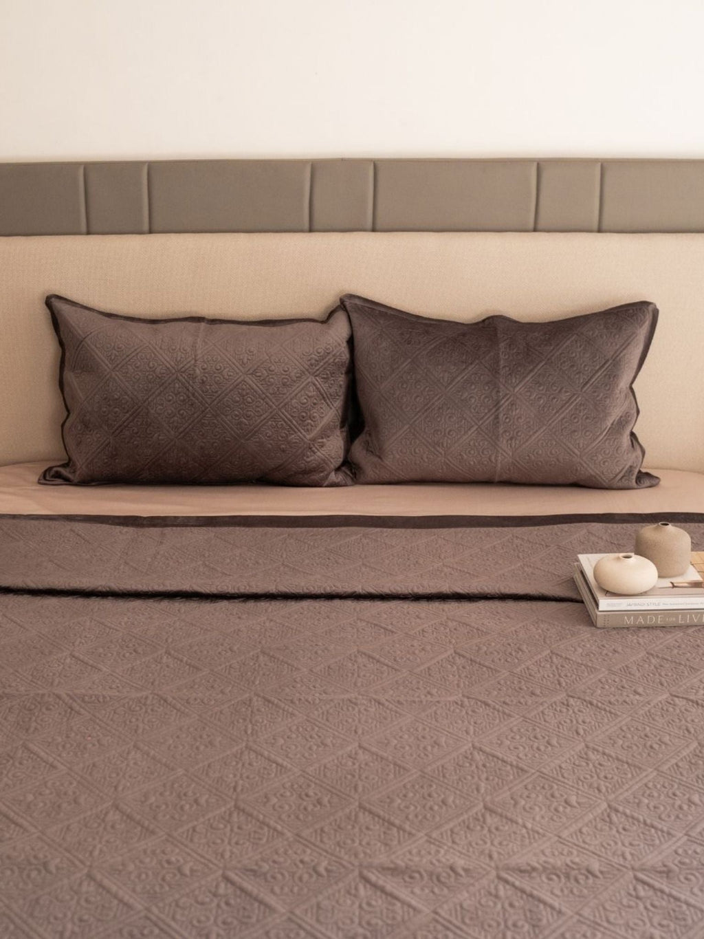 Sadyaska Fiona Mousse Velvet Set 1 Pcs Bedspread