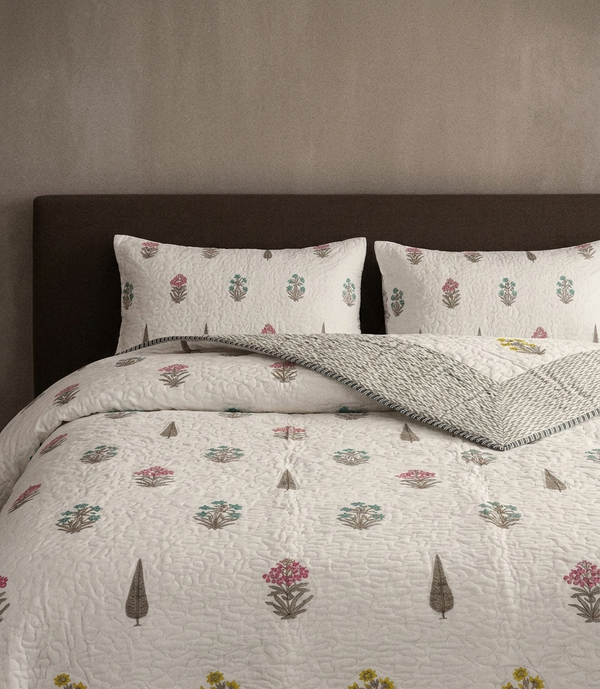 Jaipuri Cotton Quilted Bedcover | Multicolor Floral Buta Print | Premium King Size