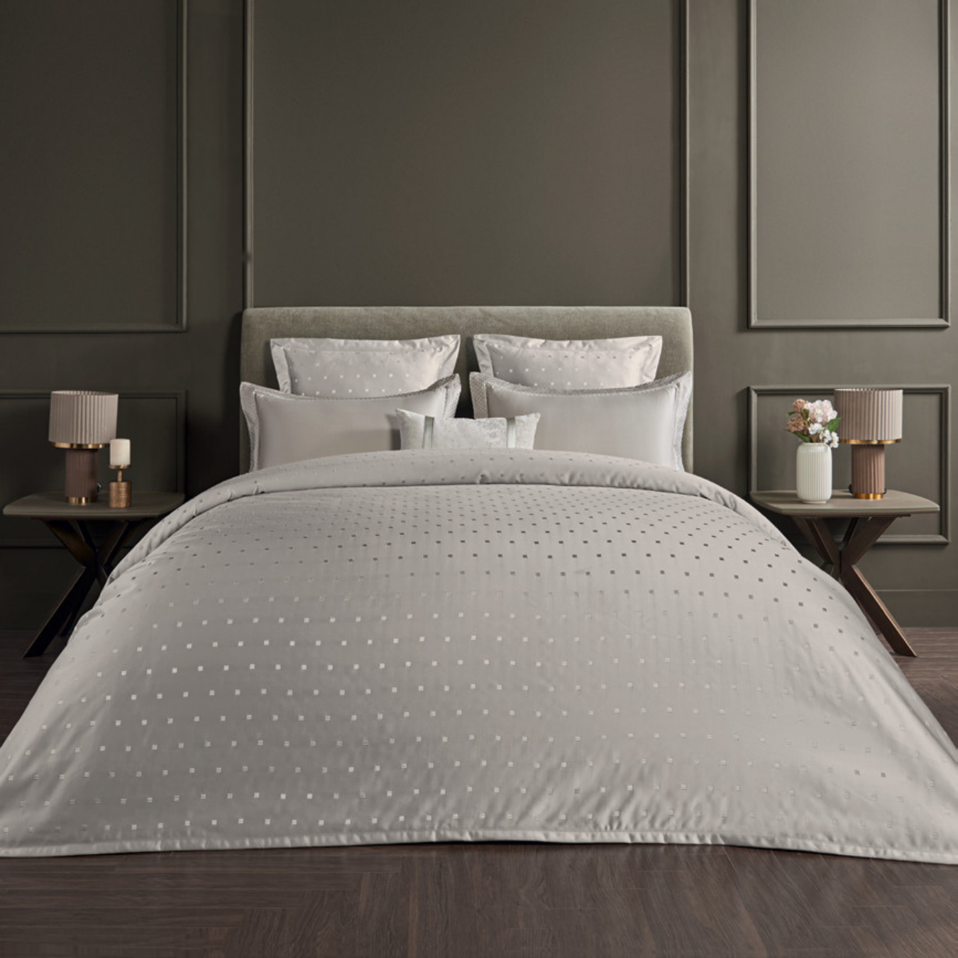 D.Decor Luxor Sanders Grey Super Premium 6-Piece Bedding Gift Set | 800 TC Cotton Sateen & Monotone Embroidered Quilted Bed Cover | LX01 Grey