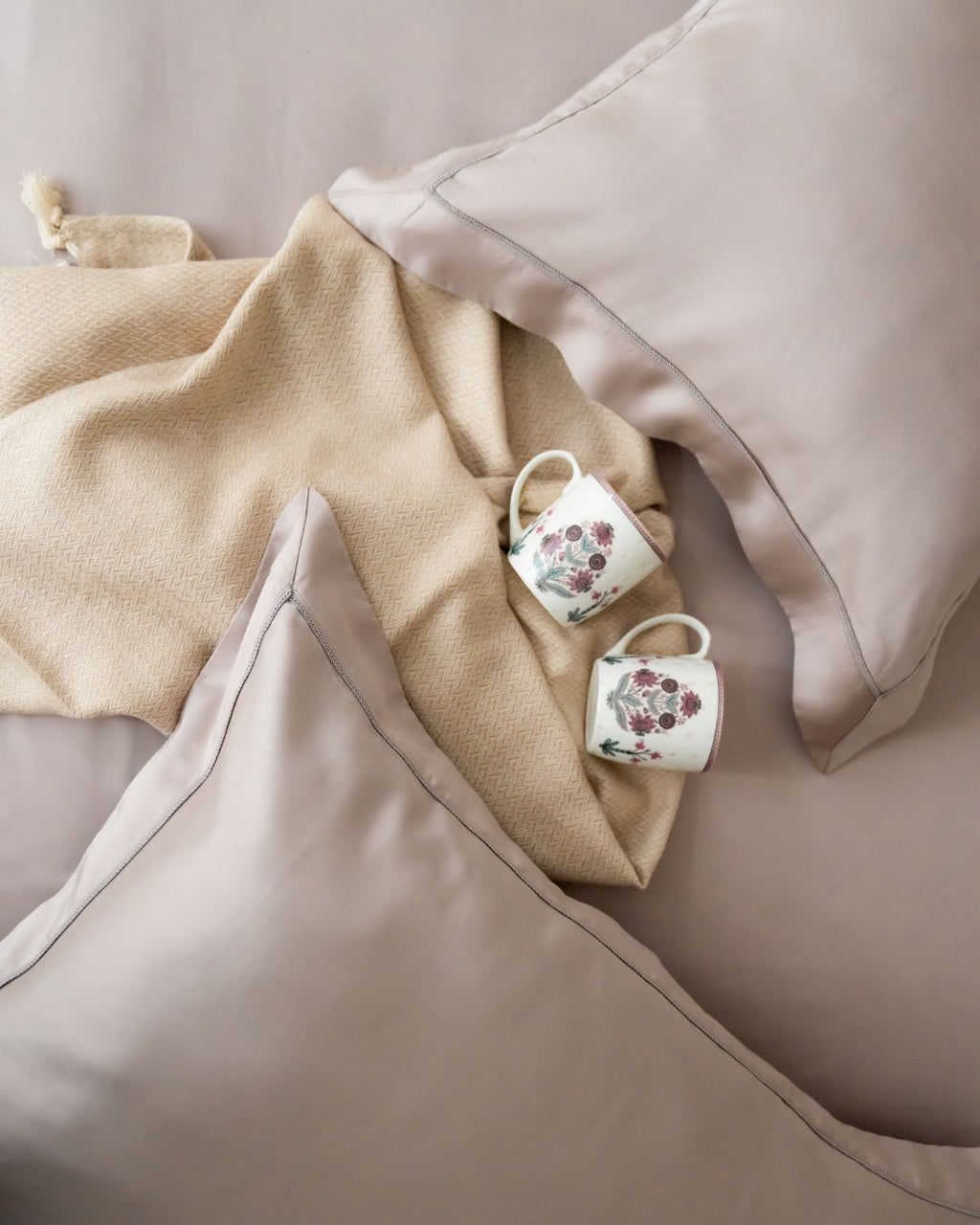 Sadyaska Lavender Tencel Set with Lace 1 Pcs Bedsheet