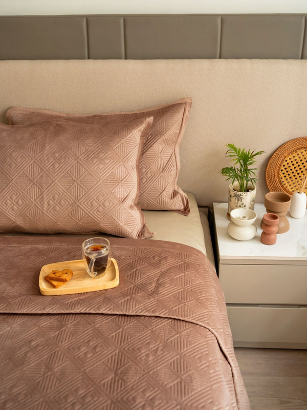Sadyaska Isla Buff Velvet Set 1 Pcs Bedspread