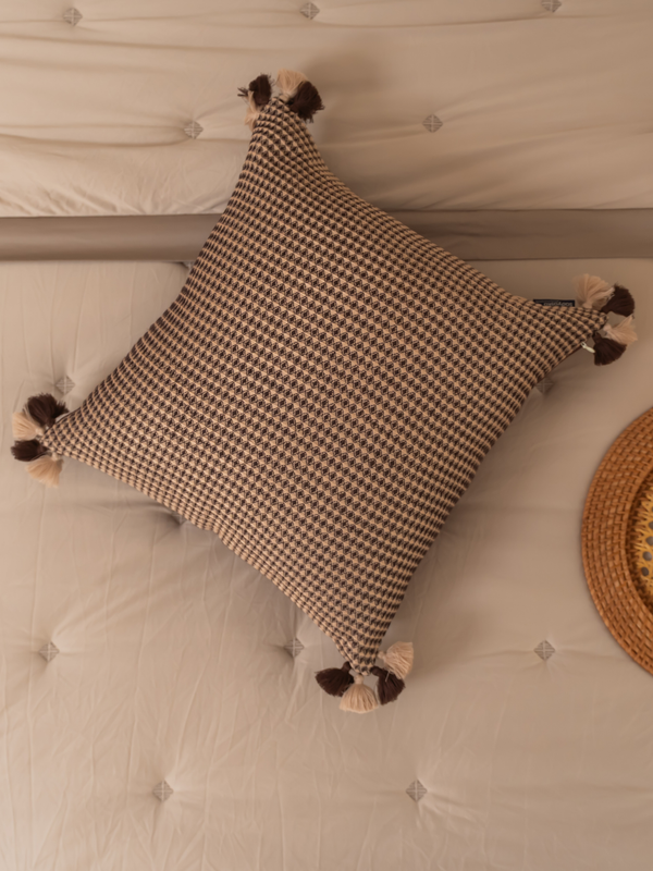 Sadyaska Noir Coffee Textured Woven with Tassels 16