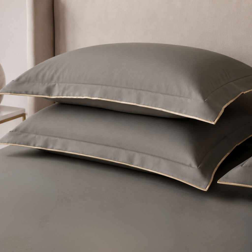 Sansaar by D'Decor Large Bedsheet Set with 2 Pillow Covers - Ginkgo - Elephant Skin - Embroidered - 1 Pc