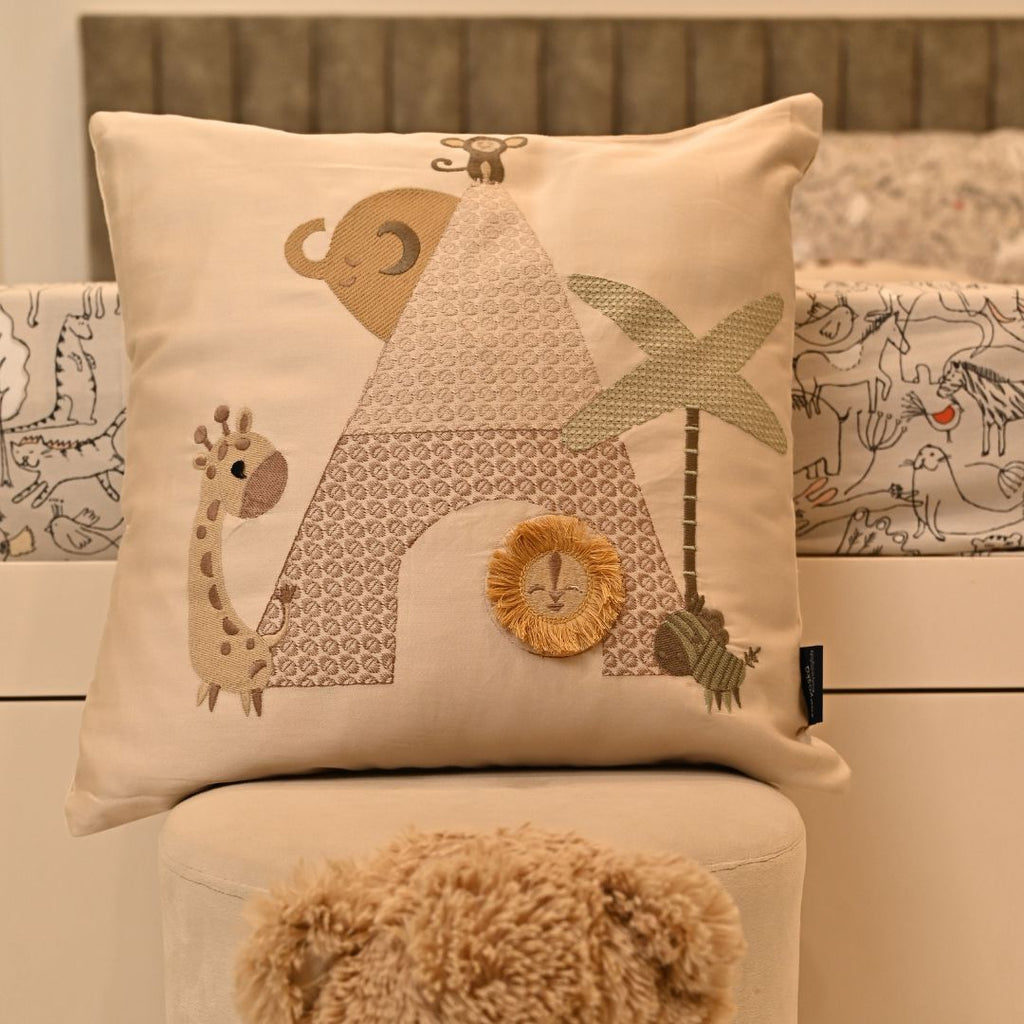 Sadyaska Wild Wonders Oats Beige and Ivory Kids 10 Pcs Bedding Set