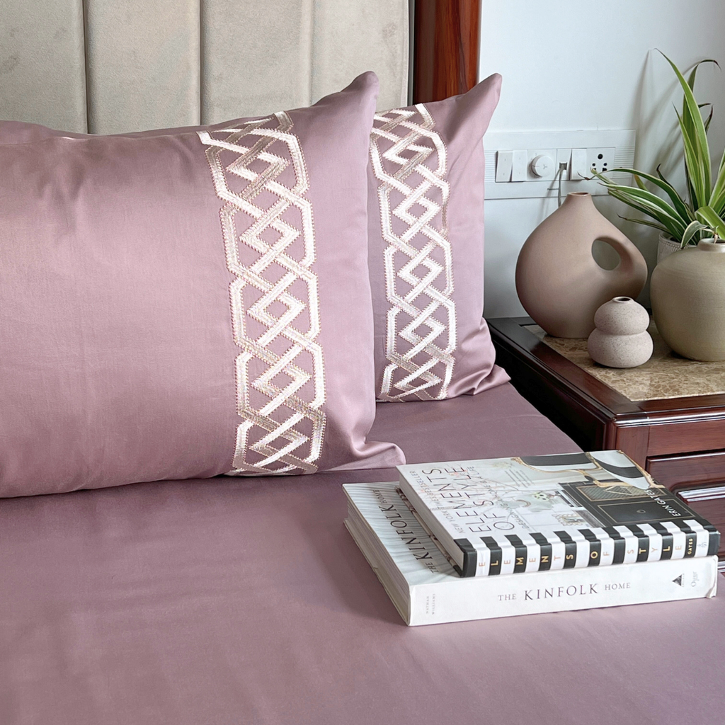 Sadyaska Austin Old Rose Dreams 1 Pcs Bedsheet